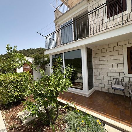Villa Castello Zrnovo Exterior foto